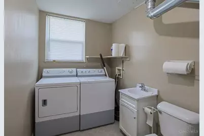 321 Allanhurst Avenue, Vandalia, OH 45377 - Photo 37