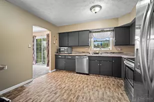 321 Allanhurst Ave, Vandalia, OH 45377 - Photo 13