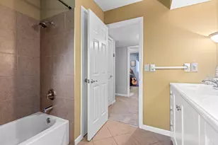 4576 Runningfawn Dr, Green Township, OH 45247 - Photo 33