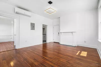 150 E Clifton #L5, Cincinnati, OH 45202 - Photo 3