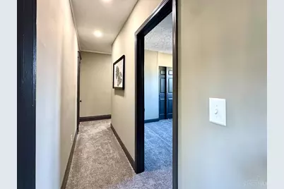 2908 Montclair Avenue, Cincinnati, OH 45211 - Photo 27