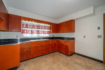 110 Parker Drive, Springboro, OH 45066 - Photo 15