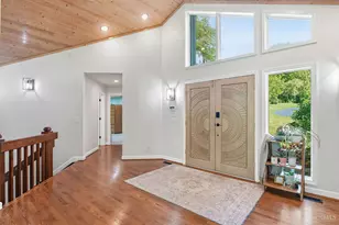 183 Congress Run Rd, Wyoming, OH 45215 - Photo 7