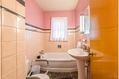 204 E 9th, Manchester, OH 45144 - Photo 25