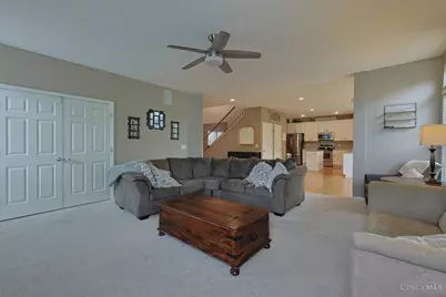 255 Delaware Drive, Hamilton Township, OH 45039 - Photo 13
