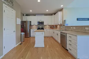 255 Delaware Dr, Hamilton Township, OH 45039 - Photo 17