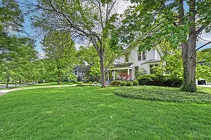 35 Walnut Ave, Wyoming, OH 45215 - Photo 3