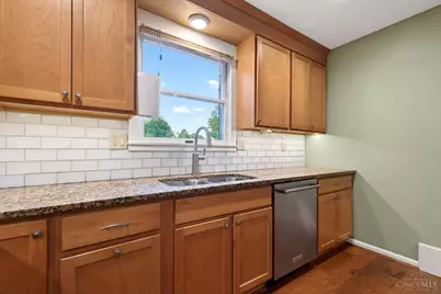 391 Roselake Drive, Centerville, OH 45458 - Photo 13