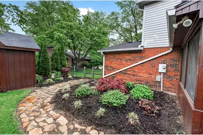 391 Roselake Drive, Centerville, OH 45458 - Photo 39