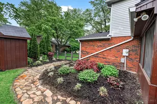 391 Roselake Dr, Centerville, OH 45458 - Photo 39
