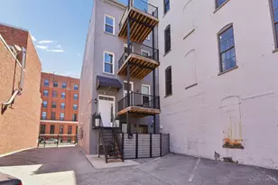 817 Broadway St, Cincinnati, OH 45202 - Photo 23
