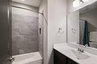 3118 Woodburn Ave, Cincinnati, OH 45207 - Photo 27