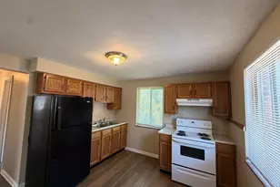 5843 Monfort Hills Ave, Cincinnati, OH 45239 - Photo 3