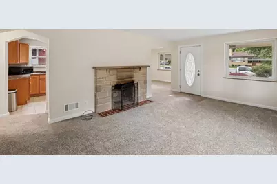 2692 Breezy Way, Cincinnati, OH 45239 - Photo 3