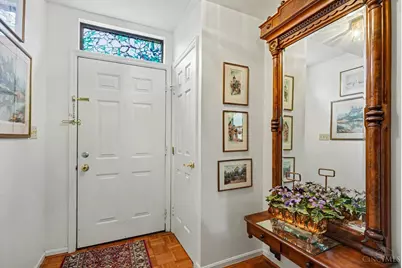 515 Elizabeth Street, Cincinnati, OH 45203 - Photo 3