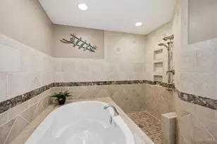 9486 Oakhurst Ct, Blue Ash, OH 45241 - Photo 37
