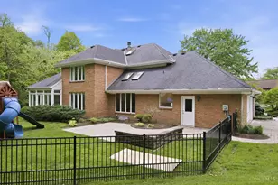 9486 Oakhurst Ct, Blue Ash, OH 45241 - Photo 59