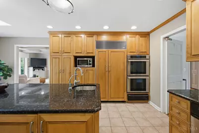 9486 Oakhurst Court, Blue Ash, OH 45241 - Photo 27
