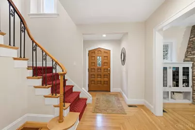 6 Forest Hill Drive, Cincinnati, OH 45208 - Photo 3