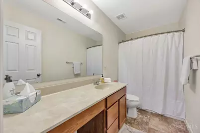 723 Grande Oaks Drive, Hamilton Township, OH 45152 - Photo 27