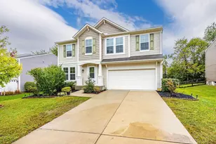723 Grande Oaks Dr, Hamilton Township, OH 45152 - Photo 1