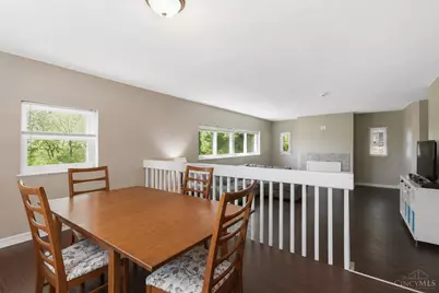 2400 Homestead Place, Cincinnati, OH 45211 - Photo 11