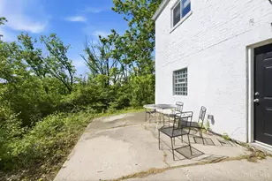 2400 Homestead Pl, Cincinnati, OH 45211 - Photo 33