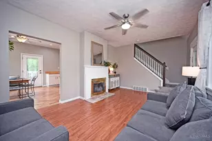 3977 Delmar Ave, Cheviot, OH 45211 - Photo 9