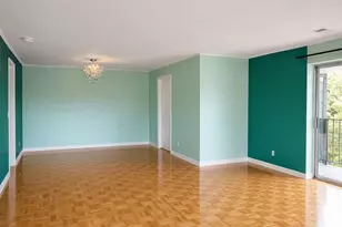 880 Rue De La Paix, Cincinnati, OH 45220 - Photo 9