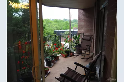 880 Rue De La Paix #A5, Cincinnati, OH 45220 - Photo 19