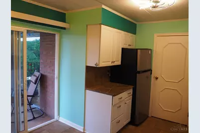 880 Rue De La Paix #A5, Cincinnati, OH 45220 - Photo 15