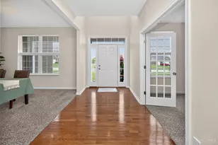 424 Calumet Farms Dr, Lebanon, OH 45036 - Photo 5