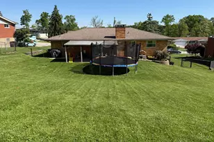 3897 Robinhill Dr, Green Township, OH 45211 - Photo 7