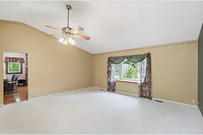 7454 Cinnamon Woods Drive, West Chester, OH 45069 - Photo 5