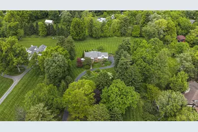 8140 Indian Hill Road, Indian Hill, OH 45243 - Photo 3