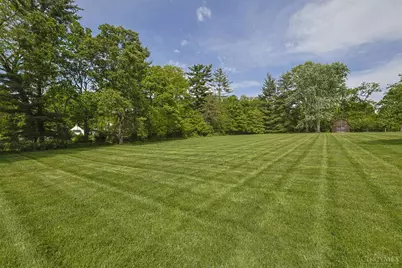 8140 Indian Hill Road, Indian Hill, OH 45243 - Photo 13