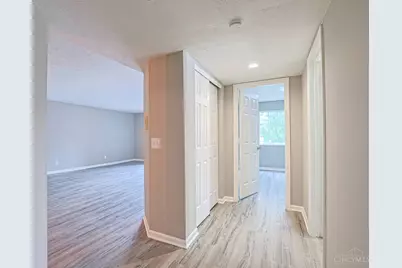 9612 Crosley Farm Drive #20, Cincinnati, OH 45251 - Photo 5