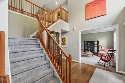 2269 Shimmering Bay Lane, Cincinnati, OH 45244 - Photo 5
