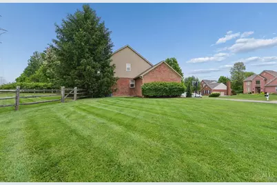2269 Shimmering Bay Lane, Cincinnati, OH 45244 - Photo 57