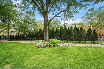 8623 Old Stone Court, Montgomery, OH 45249 - Photo 95