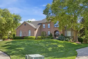 7012 Valley Falls Ct, Liberty Township, OH 45011 - Photo 3