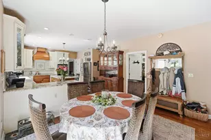 7012 Valley Falls Ct, Liberty Township, OH 45011 - Photo 9