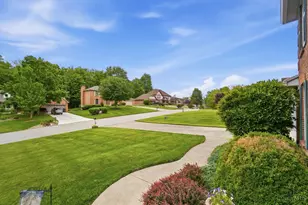 4533 English Creek Dr, Union Township, OH 45245 - Photo 5