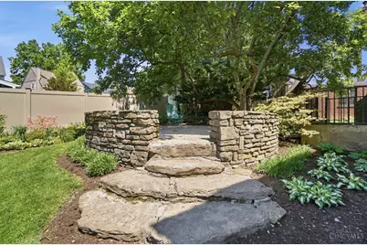 3200 Grischy Lane, Cincinnati, OH 45208 - Photo 35