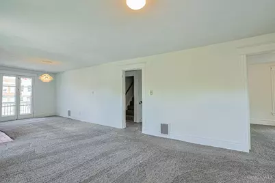 2635 Observatory Avenue, Cincinnati, OH 45208 - Photo 11