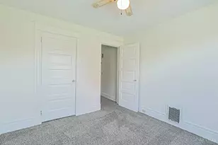 2635 Observatory Ave, Cincinnati, OH 45208 - Photo 23