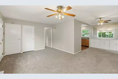 8490 Smallwood Lane, Sycamore Township, OH 45236 - Photo 7