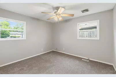 8490 Smallwood Lane, Sycamore Township, OH 45236 - Photo 23