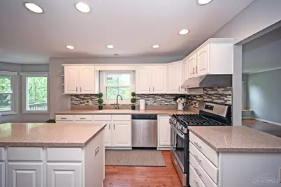 7705 Falling Waters Court, West Chester, OH 45069 - Photo 15