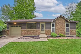 2602 Hunt Rd, Reading, OH 45236 - Photo 1